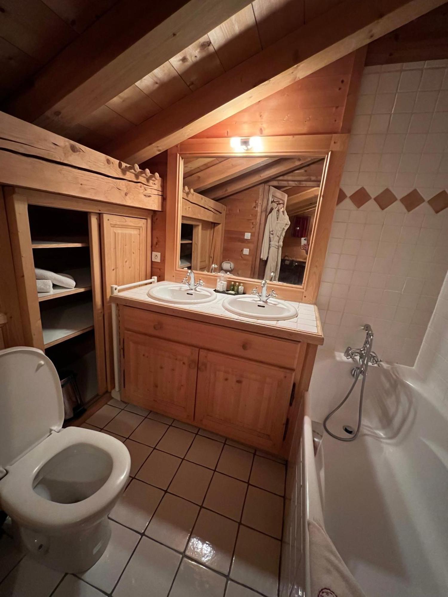 מגב Chambres Et Mazots Du Chalet De Mado מראה חיצוני תמונה